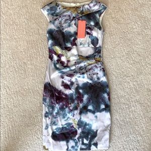 Gorgeous Karen Millen dress US 4 UK 8